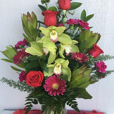 FLOWER ARRANGEMENTS